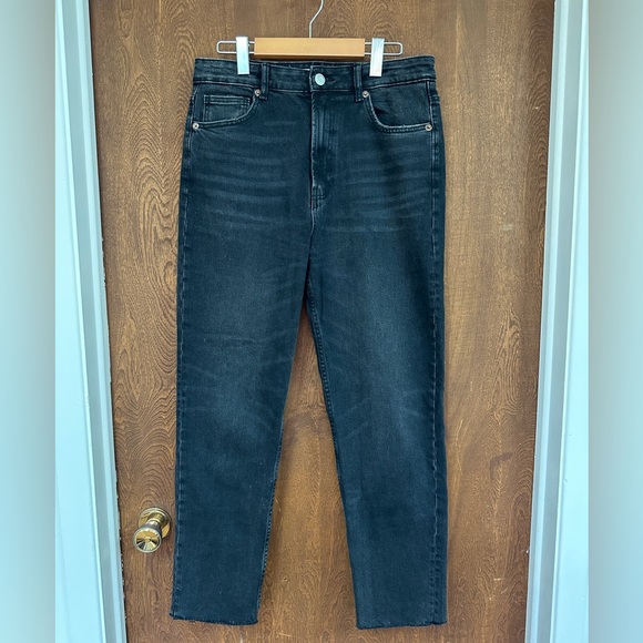 Zara Mom Jeans - Picture 1 of 7